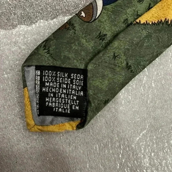 Vintage  90s Looney Tunes Silk Tie - Picture 4 of 4